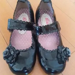 フォーマルシューズ　卒園式　結婚式　音楽会　発表会　19cm