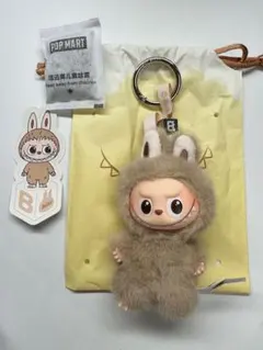 イニシャルラブブ B