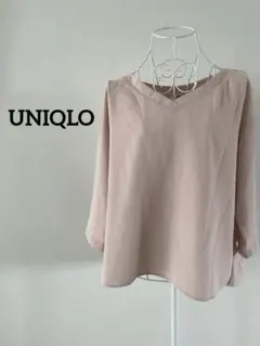 【UNIQLO】Vネック　ブラウス　シャツ　ピンク　M