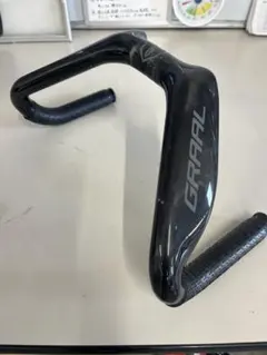 Roval カーボン ハンドルバー 380mm - メルカリ