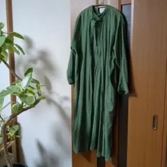 今日だけ‼️新品未使用　ALLUMER グリーンワンピ
