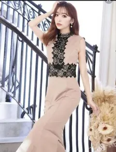 ヴァネッサハート　ドレス