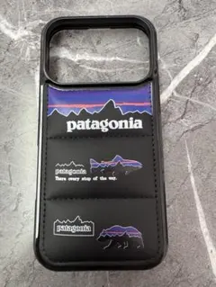 Patagonia iPhone17Proケース 黒
