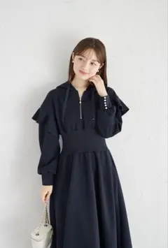 tocco closet ボンディングフーディワンピース
