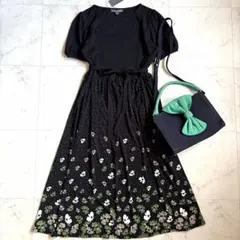 未使用タグ付き ローラアシュレイ 近年 ストレッチ 花柄 ワンピース ブラック