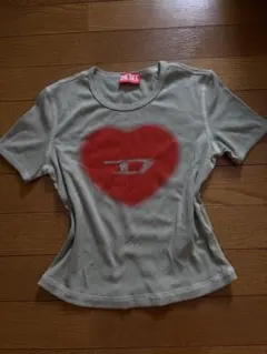 DIESEL ハートプリント Tシャツ