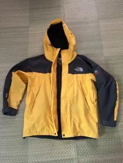 THE NORTH FACE マウンテンパーカー イエロー×ブラック