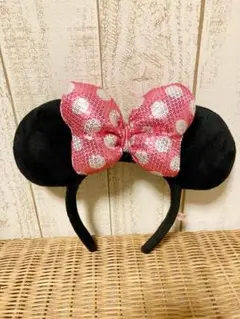 ディズニー　ミニー　ピンク スパンコールカチューシャ　水玉