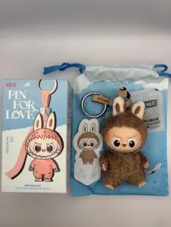 ラブブ　LABUBU “PIN FOR LOVE” ＆（アンド）
