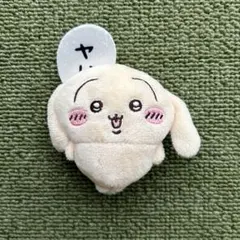 ちいかわ うさぎだらけくじ E賞 ぬいぐるみバッジ ヤハ 垂れ耳