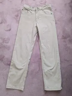 ベージュ ストレートパンツ 140cm