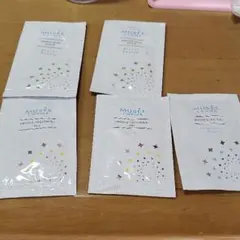 ジェルクリームのサムネイル