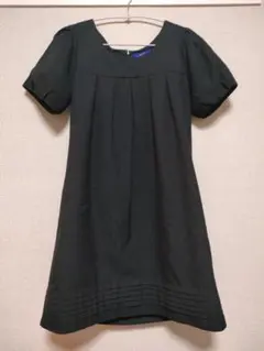 アフターオール　パフスリーブ　黒色　膝丈　ジャカード風　ワンピース