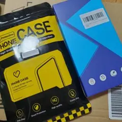 Motorola razr 50　ストラップホール付ケース　フィルム４枚セット