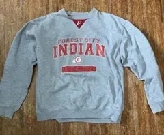 グレー トレーナー