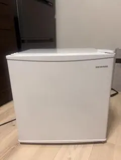 2024年製】美品 96L冷蔵庫 Smad DDT-96D6 - メルカリ