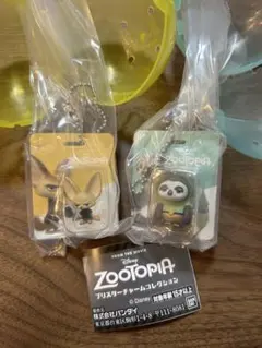 ズートピア　ブリスターチャームコレクション　フィニック　フラッシュ　2点セット