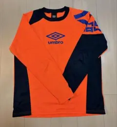 UMBRO アンブロ 長袖プラクティスシャツ オレンジ ネイビーのサムネイル