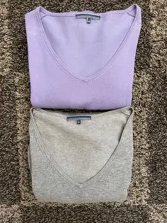 【美品】ユニクロ　VネックセーターMサイズ2枚セット