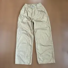 GU ベージュ ツータックワイドパンツ M(150)