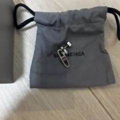 松*太様 BALENCIAGA シルバー925 バーベル型ピアス 松*太様 BALENCIAGA シルバー925 バーベル型ピアス - メルカリ