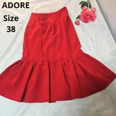 【オシャレ⭐ADORE】赤　フリルスカート　サイズ38のサムネイル