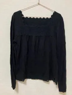 テチチ　長袖スクエアレースカットソー　黒　ブラック