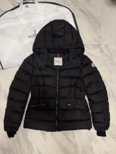 MONCLER モンクレール　BETURA ベチュラ　ダウン　ブラック　黒　2のサムネイル