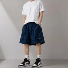 00s　NIKE　ナイキ　ハーフパンツ　ネイビー　バスパン　刺繍ロゴ　XLのサムネイル