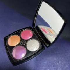 り*ぃ様 シャネル　アイシャドウ&フェイスカラー