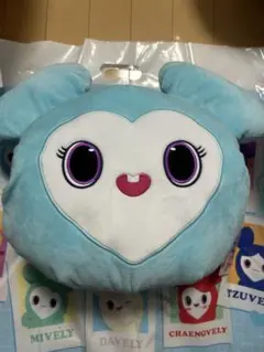 2025年最新】twice ラブリークッションの人気アイテム - メルカリ