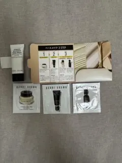 BOBBI BROWN ベースメイク サンプル＋保湿剤セットのサムネイル