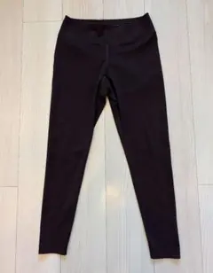 UNIQLO AIRism ヨガパンツ Mサイズのサムネイル