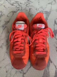 Nike クラシックナイロンコルテッツスニーカー　オレンジ　25センチ