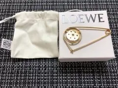 【正規品】新品未使用⭐︎LOEWE ブローチ LOEWE ロエベ アナグラム ブローチ シルバー ロゴ アクセサリー