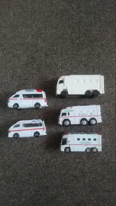 救急車ミニカー 5台セット
