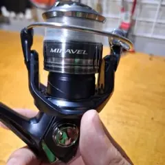 SHIMANO MIRAVEL C2000S スピニングリール　ミラベルのサムネイル