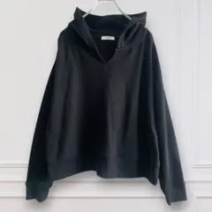 【アー・ヴェ・ヴェ】a.v.v キーネック フーディー パーカー ゆったり Mのサムネイル
