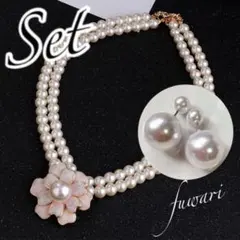 お花のパールネックレスとピアスセット　ロングネックレス　3WAYピアス　真珠