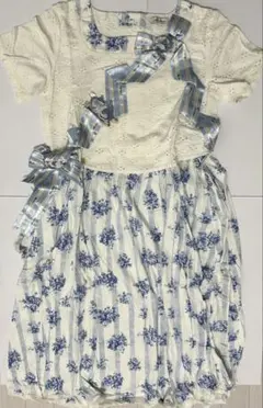 【新品未使用タグ付き】さえら　アキアカネ　ワンピース