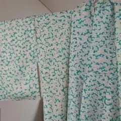 【匿名配送】和服 和装 着物 緑色 小花柄 レトロ