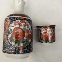 古伊万里様式の酒器セット（徳利とお猪口）花柄陶器酒器セット