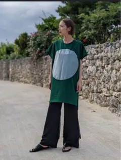 UN3D.ロングTシャツ　グリーンのサムネイル