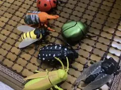 送料無料！ディアゴスティーニ 世界の昆虫 フィギュアセット 11体
