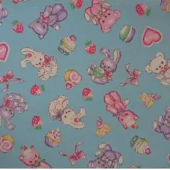 「35」クマとウサギのプリント生地 水色