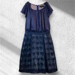 UNTITLED ワンピース フォーマル フレア M ネイビー 上品　半袖271
