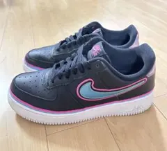 ★美品★ NIKE Air Force 1 Low ’07 LV8 unisex