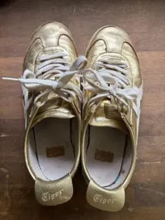 Onitsuka Tiger オニツカタイガー MEXICO 66 ゴールド