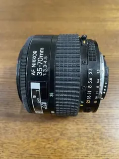 Nikon AF NIKKOR 35-70mm F3.3-4.5のサムネイル