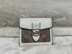 coach 二つ折り財布 ホワイト/ブラウン レザー　レディース